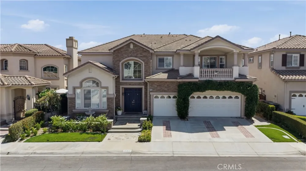 17412 Harlan Dr Yorba Linda, CA 92886