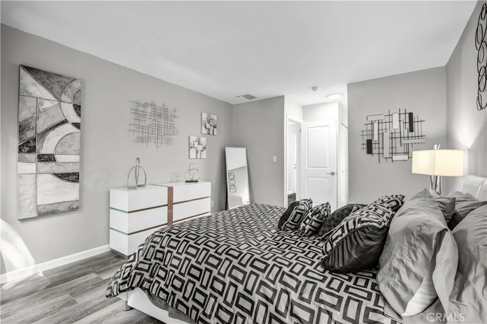 950 Kings Road #103 West Hollywood, CA 90069