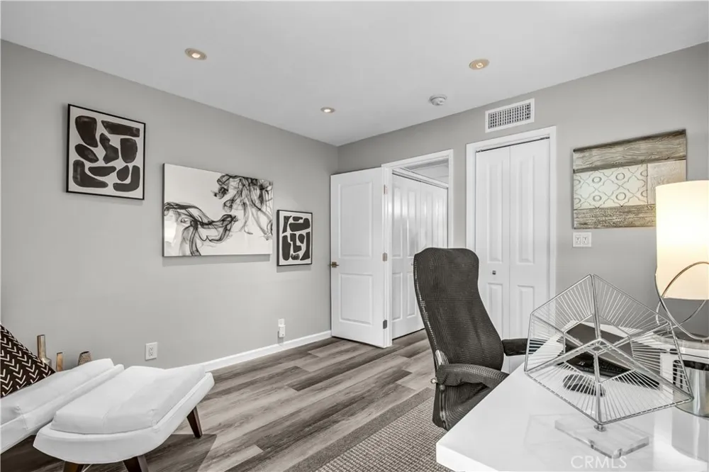 950 Kings Road #103 West Hollywood, CA 90069