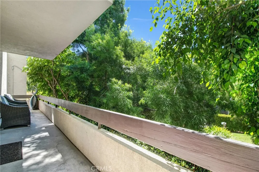 950 Kings Road #103 West Hollywood, CA 90069