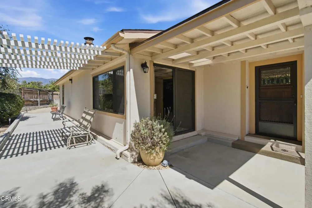 975 W Telegraph Road #26 Santa Paula, CA 93060