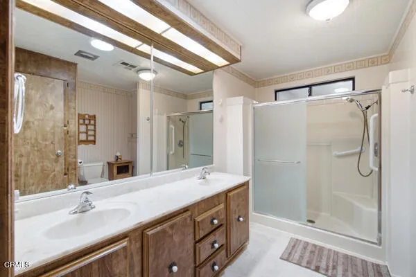 975 W Telegraph Road #26 Santa Paula, CA 93060