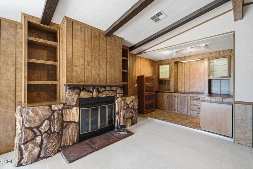975 W Telegraph Road #26 Santa Paula, CA 93060