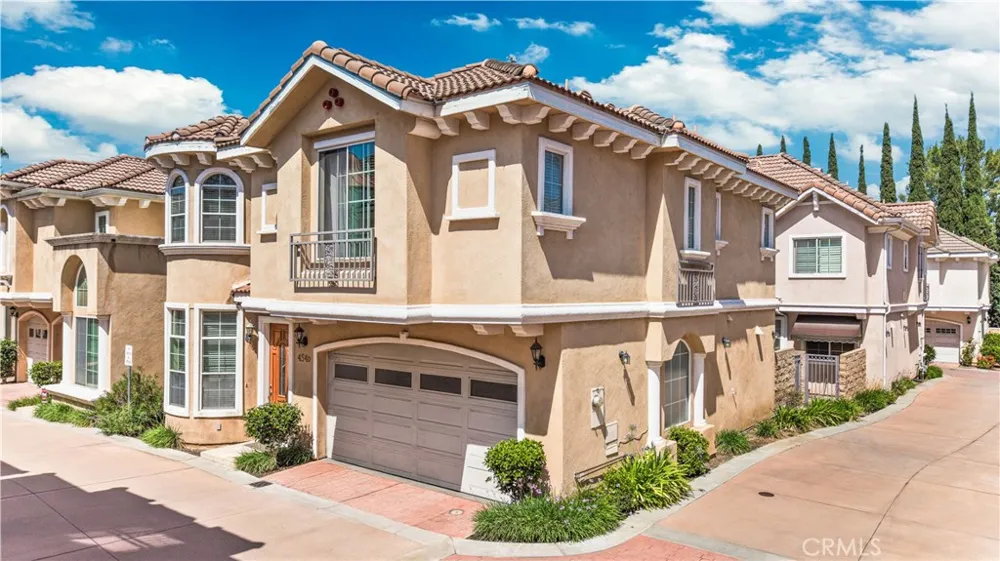 454 W Duarte #D Arcadia, CA 91007