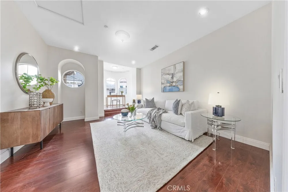 454 W Duarte #D Arcadia, CA 91007