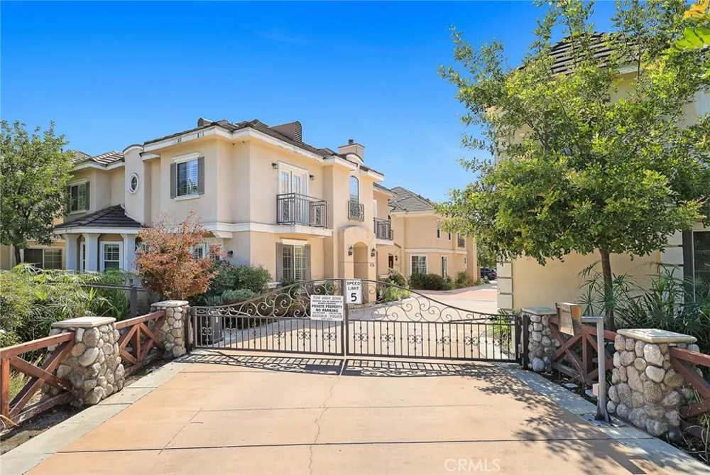 454 W Duarte #D Arcadia, CA 91007