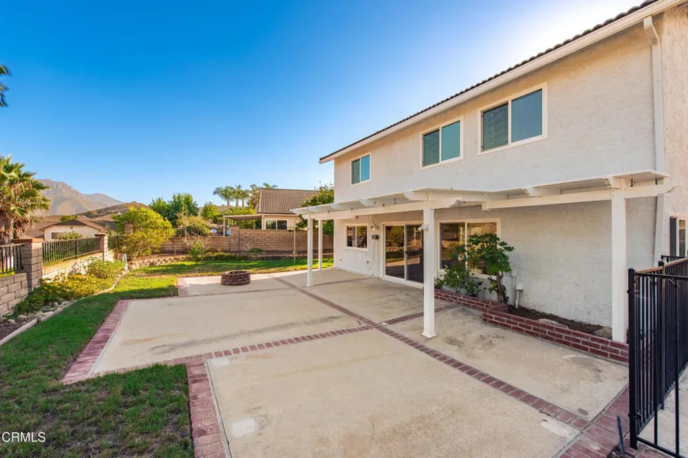 408 Blackhawk Drive Thousand Oaks, CA 91320
