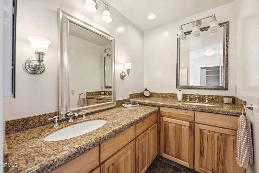 408 Blackhawk Drive Thousand Oaks, CA 91320