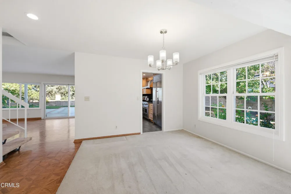 408 Blackhawk Drive Thousand Oaks, CA 91320