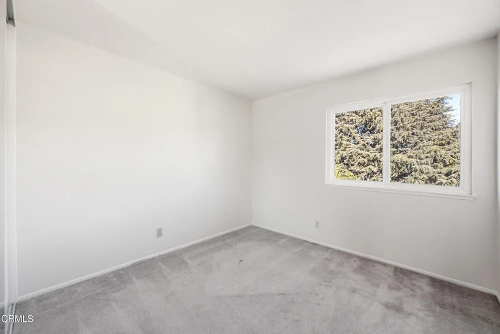 408 Blackhawk Drive Thousand Oaks, CA 91320