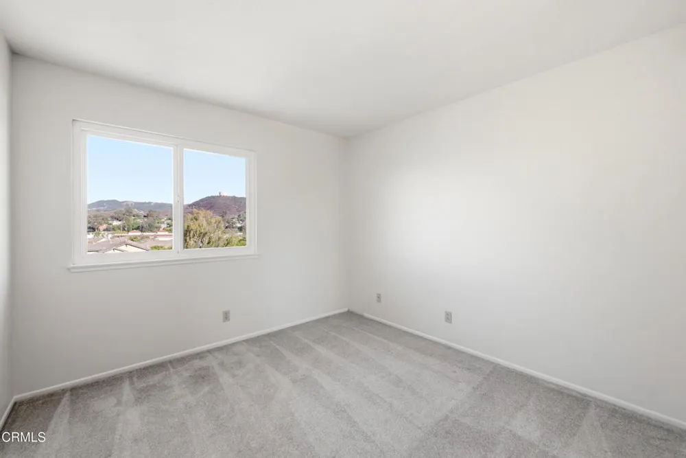 408 Blackhawk Drive Thousand Oaks, CA 91320