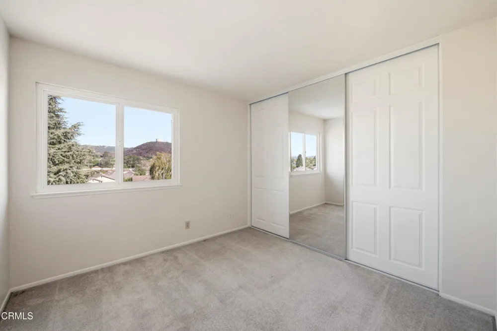 408 Blackhawk Drive Thousand Oaks, CA 91320