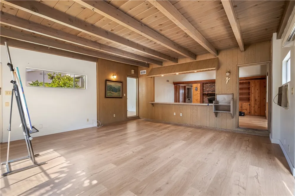 6947 Murietta Avenue Van Nuys, CA 91405