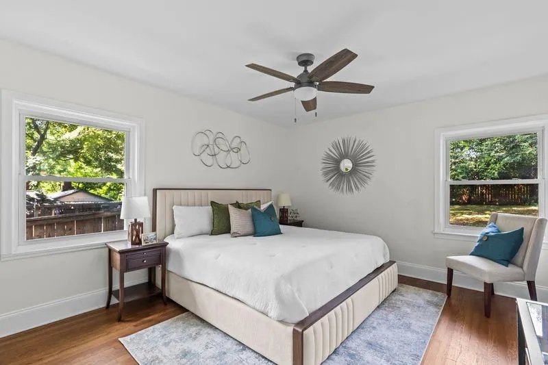 25 Lakeshore Drive Avondale Estates, GA 30002