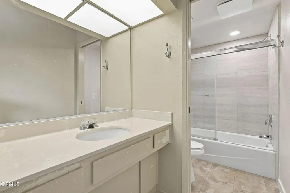 505 Taxco Court Camarillo, CA 93010