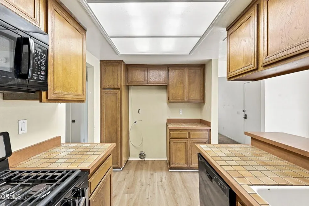 505 Taxco Court Camarillo, CA 93010