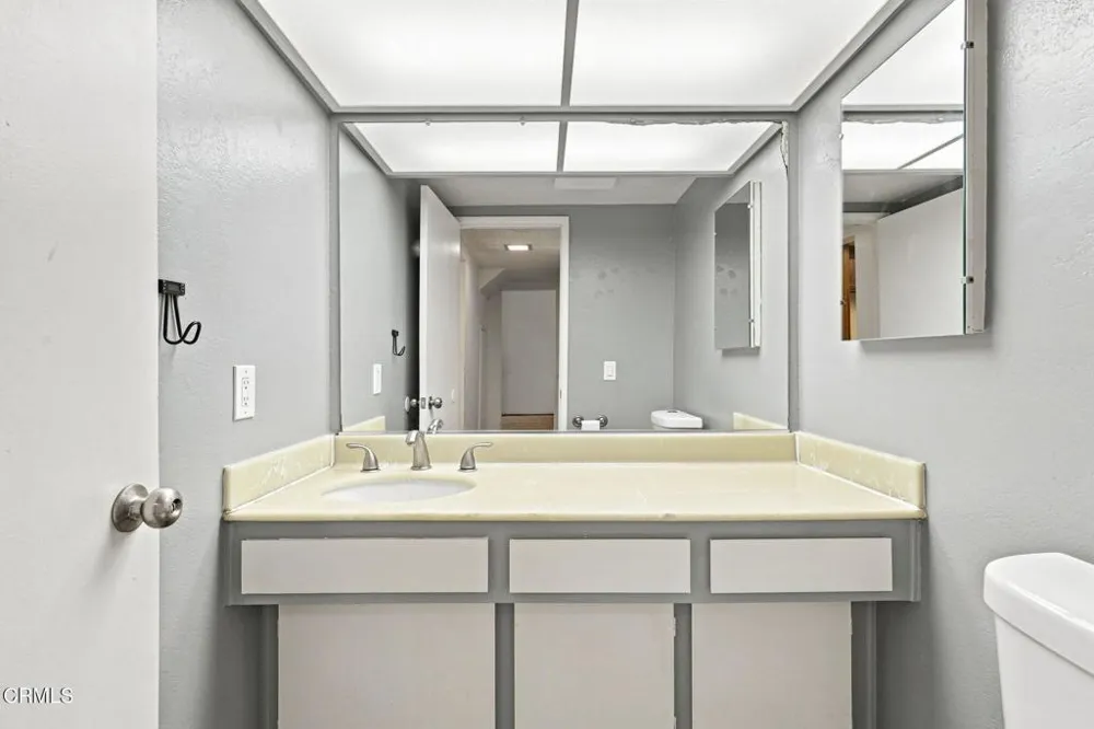 505 Taxco Court Camarillo, CA 93010