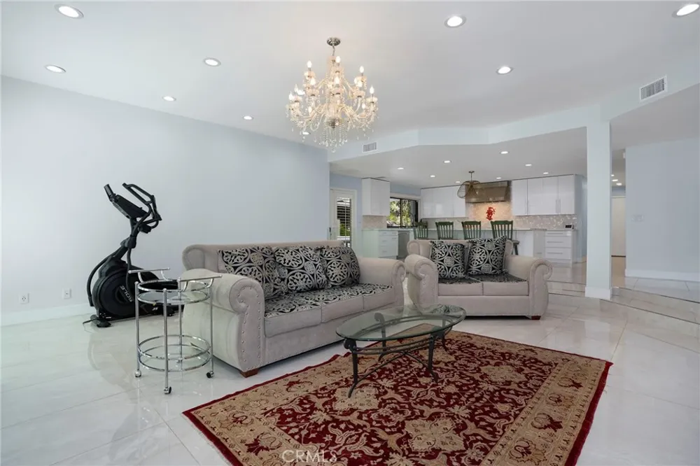 24523 Park Granada Calabasas, CA 91302