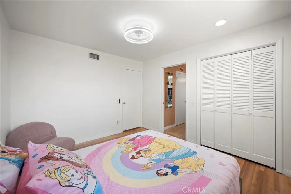 18543 Chatsworth Porter Ranch, CA 91326