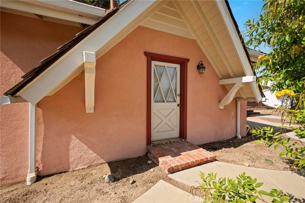 18543 Chatsworth Porter Ranch, CA 91326