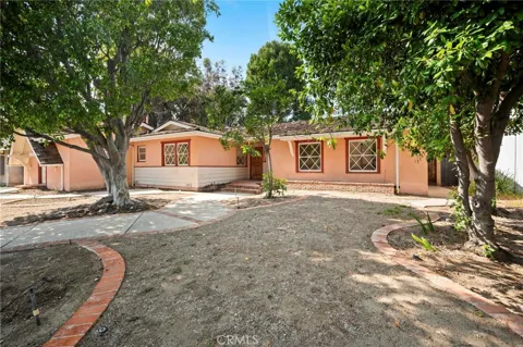 18543 Chatsworth