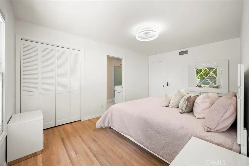 18543 Chatsworth Porter Ranch, CA 91326