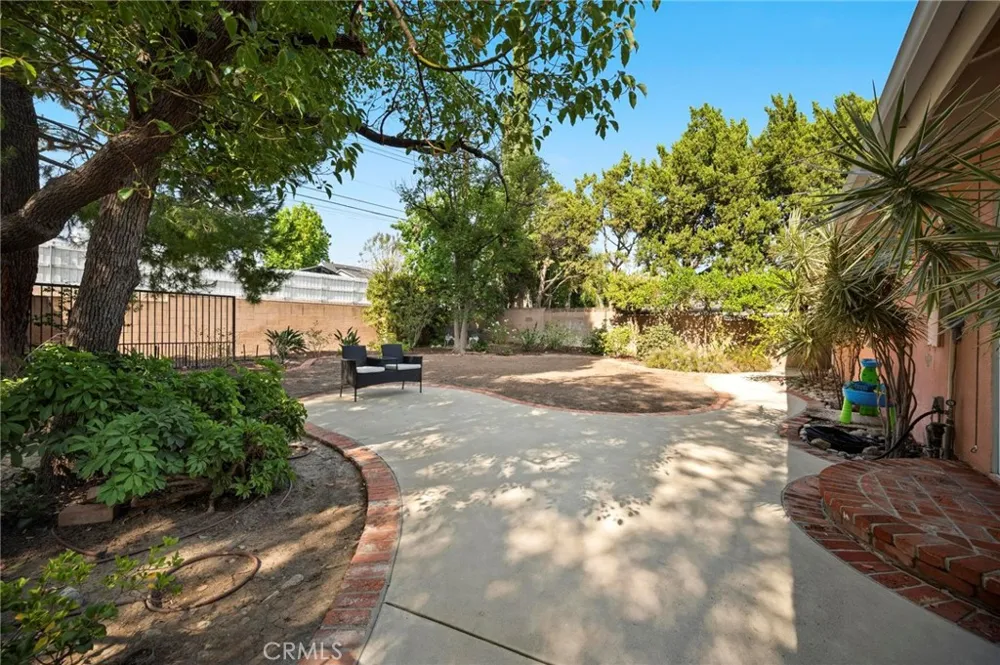 18543 Chatsworth Porter Ranch, CA 91326