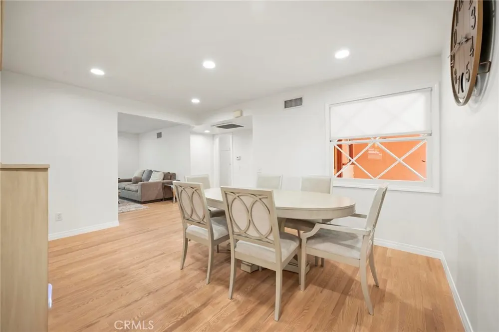 18543 Chatsworth Porter Ranch, CA 91326