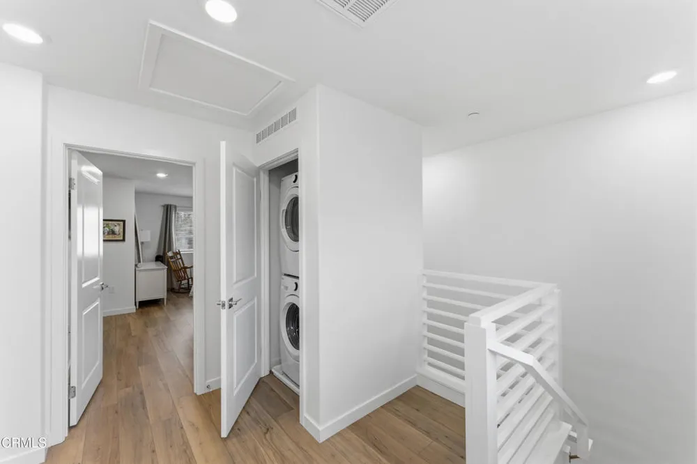 2364 Haley Point Drive #102 Ventura, CA 93003