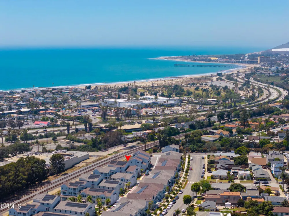 2364 Haley Point Drive #102 Ventura, CA 93003