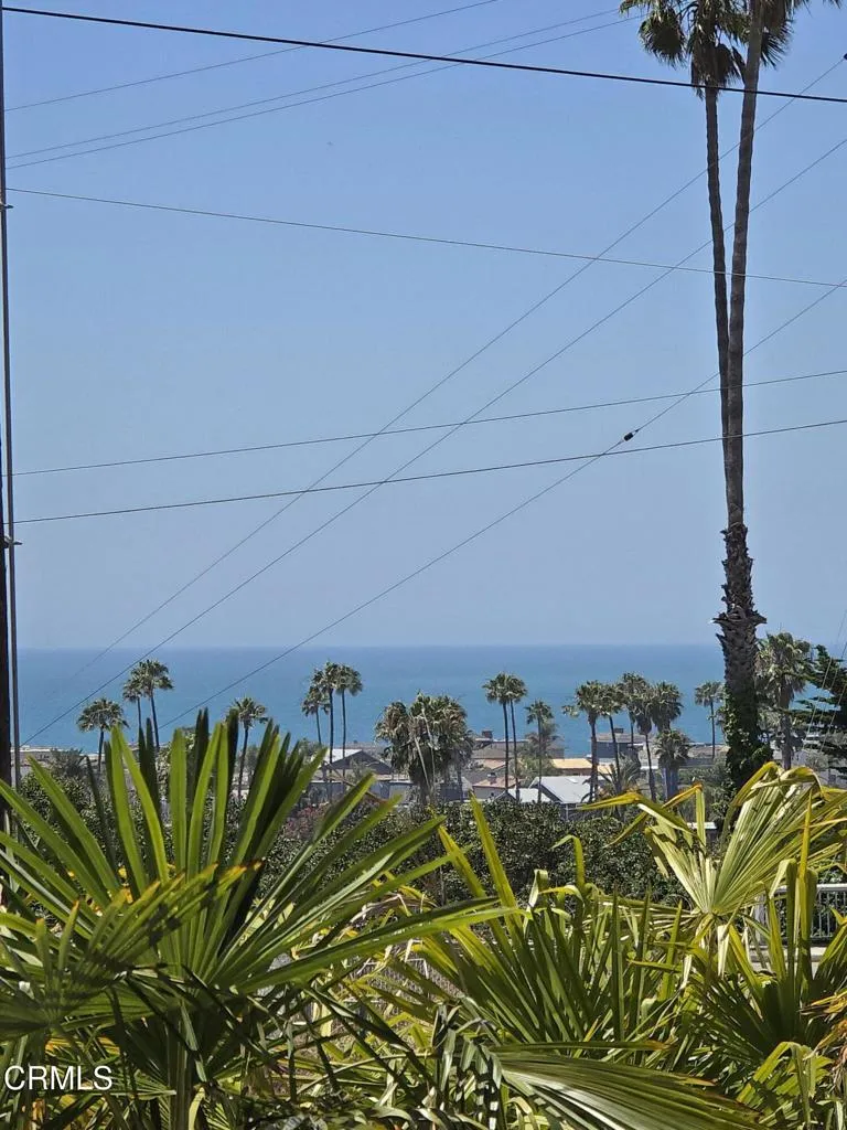 2364 Haley Point Drive #102 Ventura, CA 93003