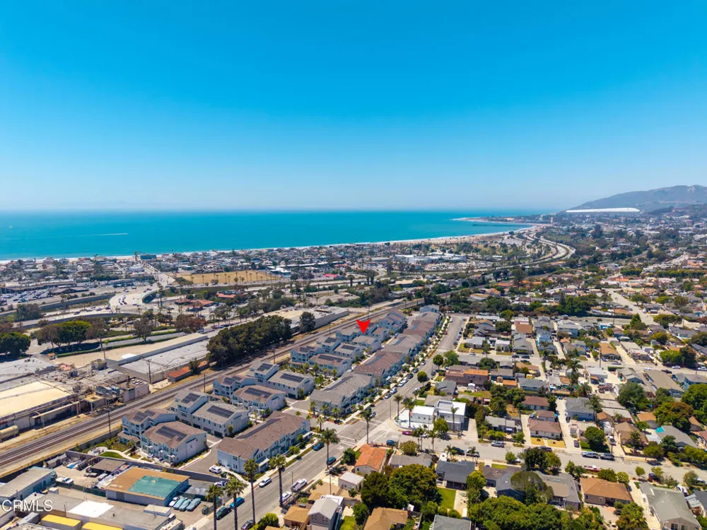 2364 Haley Point Drive #102 Ventura, CA 93003