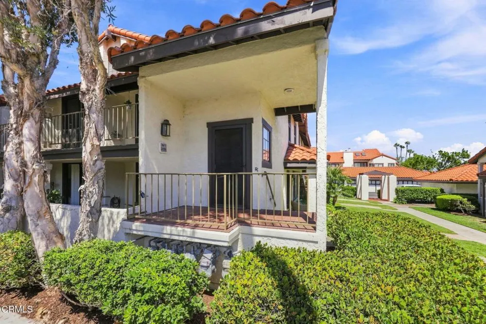 2226 Martinique Lane Oxnard, CA 93035