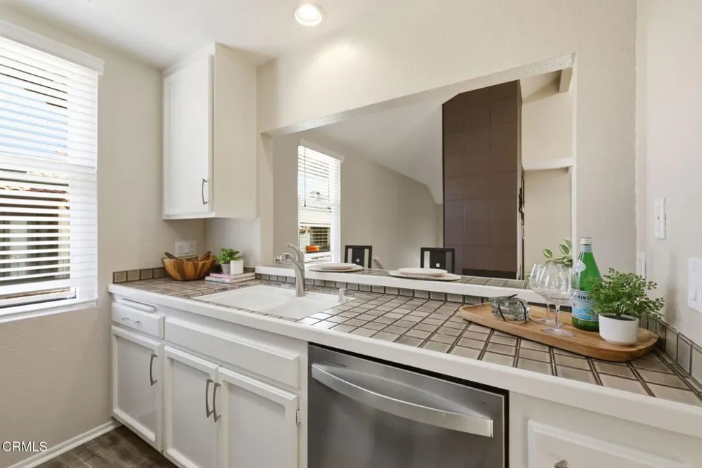 2226 Martinique Lane Oxnard, CA 93035