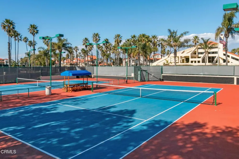 2226 Martinique Lane Oxnard, CA 93035