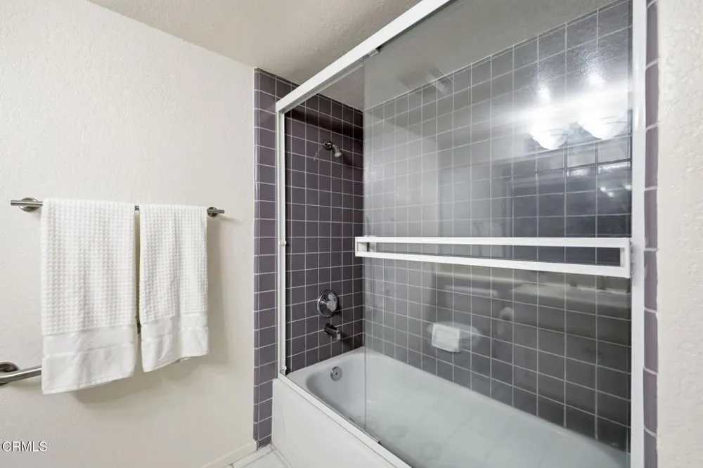 2226 Martinique Lane Oxnard, CA 93035