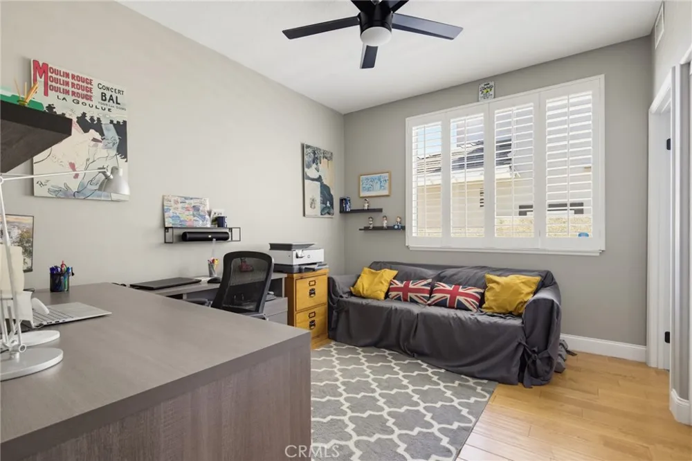 22312 Delia Court Calabasas, CA 91302