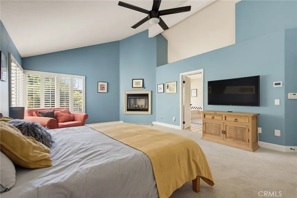 22312 Delia Court Calabasas, CA 91302