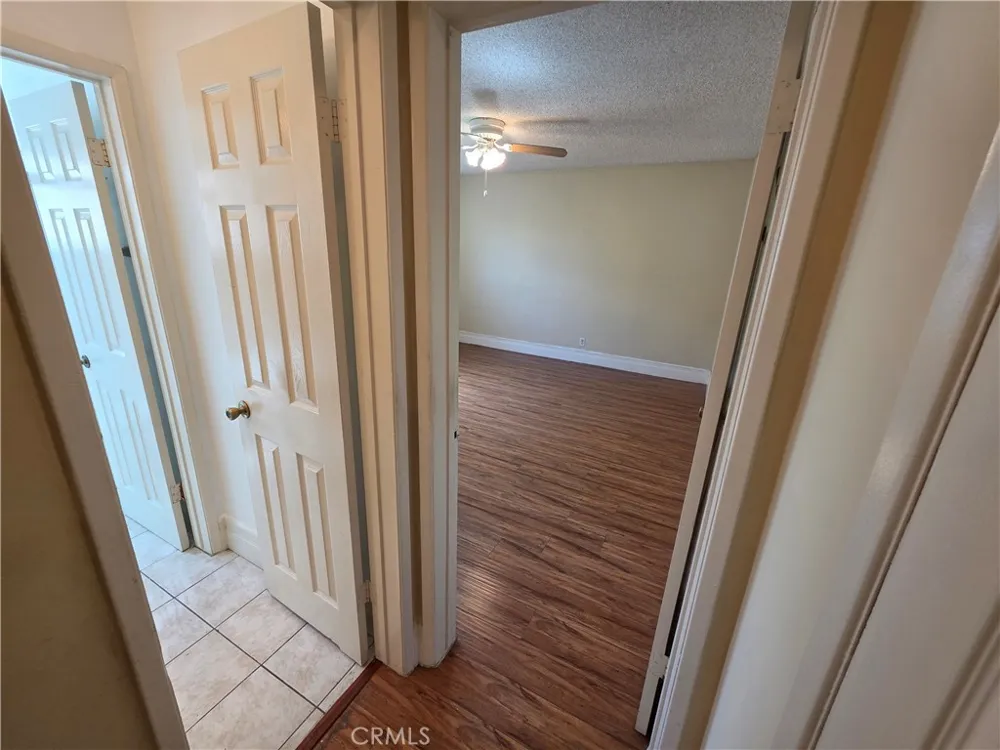 1035 Western #4 Glendale, CA 91201