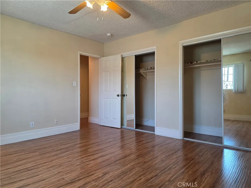 1035 Western #4 Glendale, CA 91201