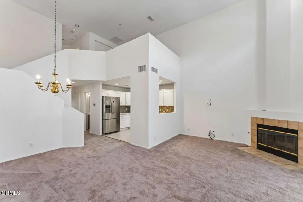 727 Kingfisher Way Oxnard, CA 93030