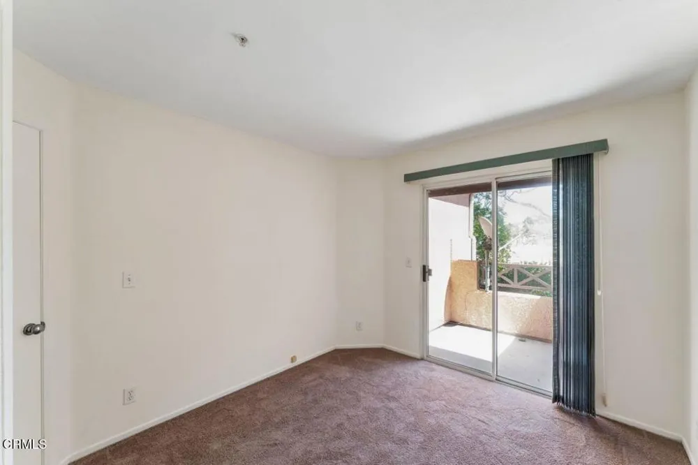 727 Kingfisher Way Oxnard, CA 93030