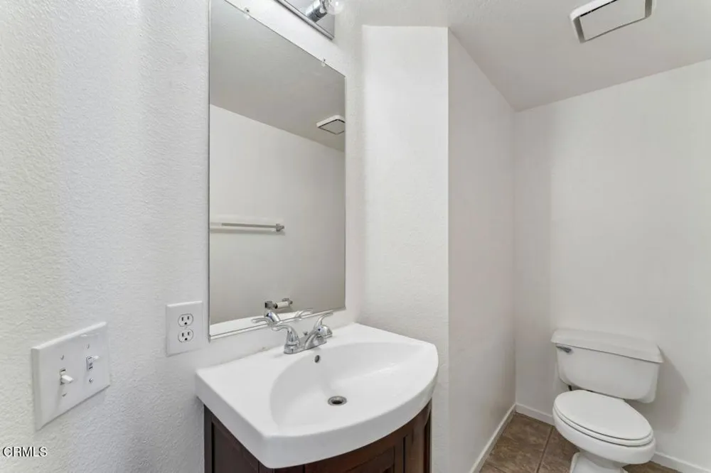 727 Kingfisher Way Oxnard, CA 93030