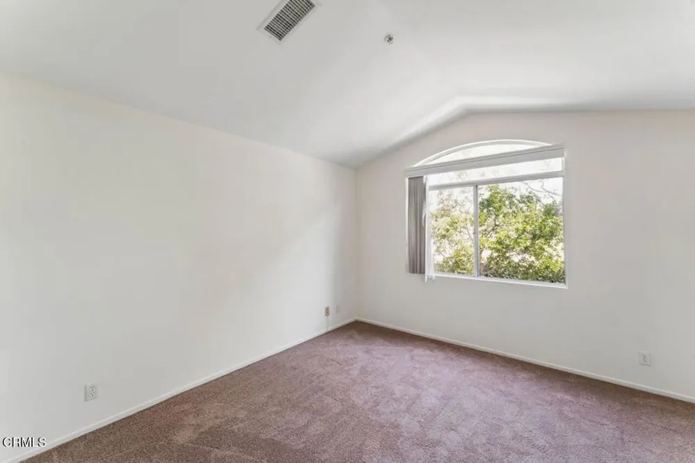 727 Kingfisher Way Oxnard, CA 93030