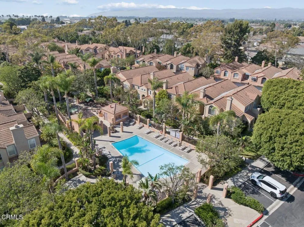 727 Kingfisher Way Oxnard, CA 93030