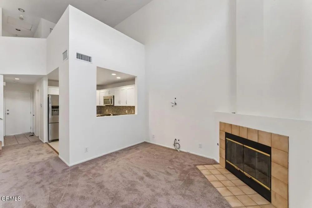 727 Kingfisher Way Oxnard, CA 93030