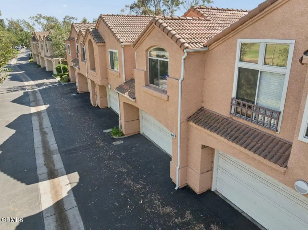 727 Kingfisher Way Oxnard, CA 93030