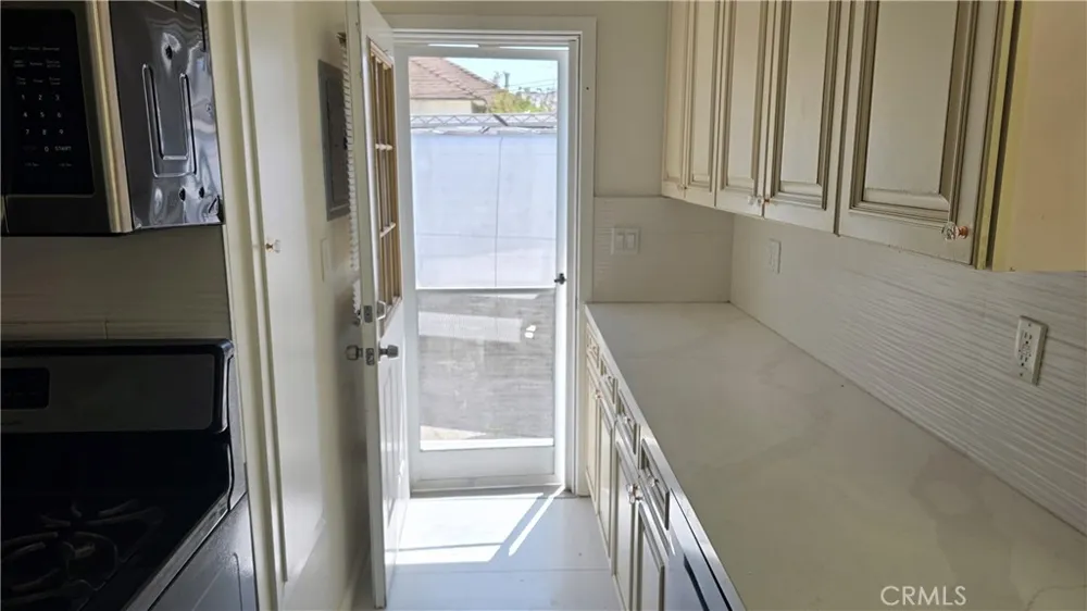 640 W Glenoaks Glendale, CA 91202