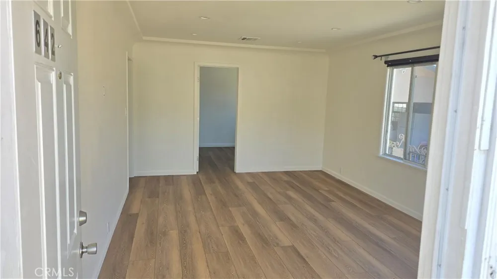 640 W Glenoaks Glendale, CA 91202