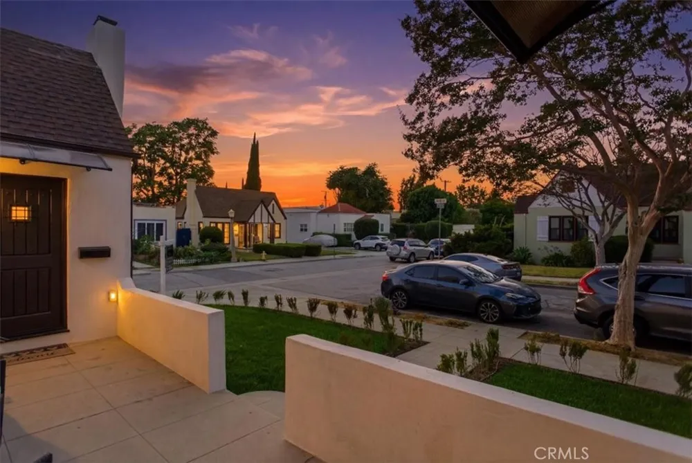 900 Brier Lane Glendale, CA 91205
